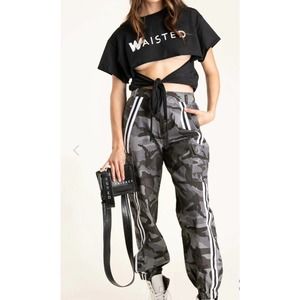 NWT WAISTED CUT OUT TIE TEE Size M